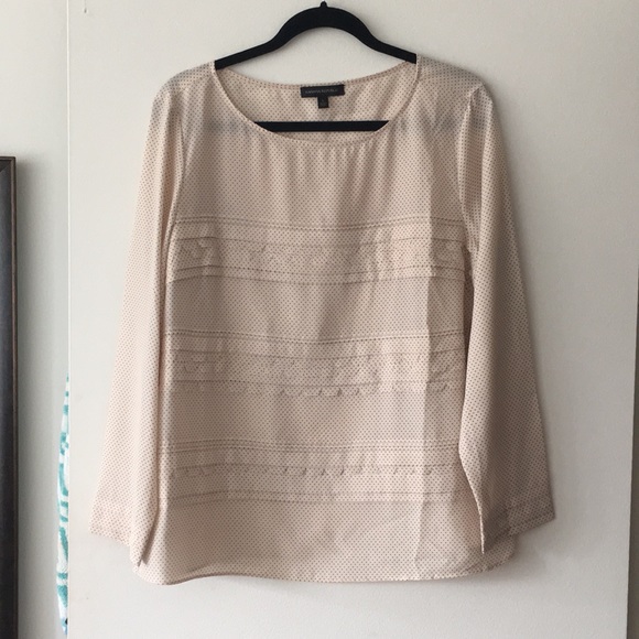 Banana Republic Tops - Banana Republic blouse - worn once